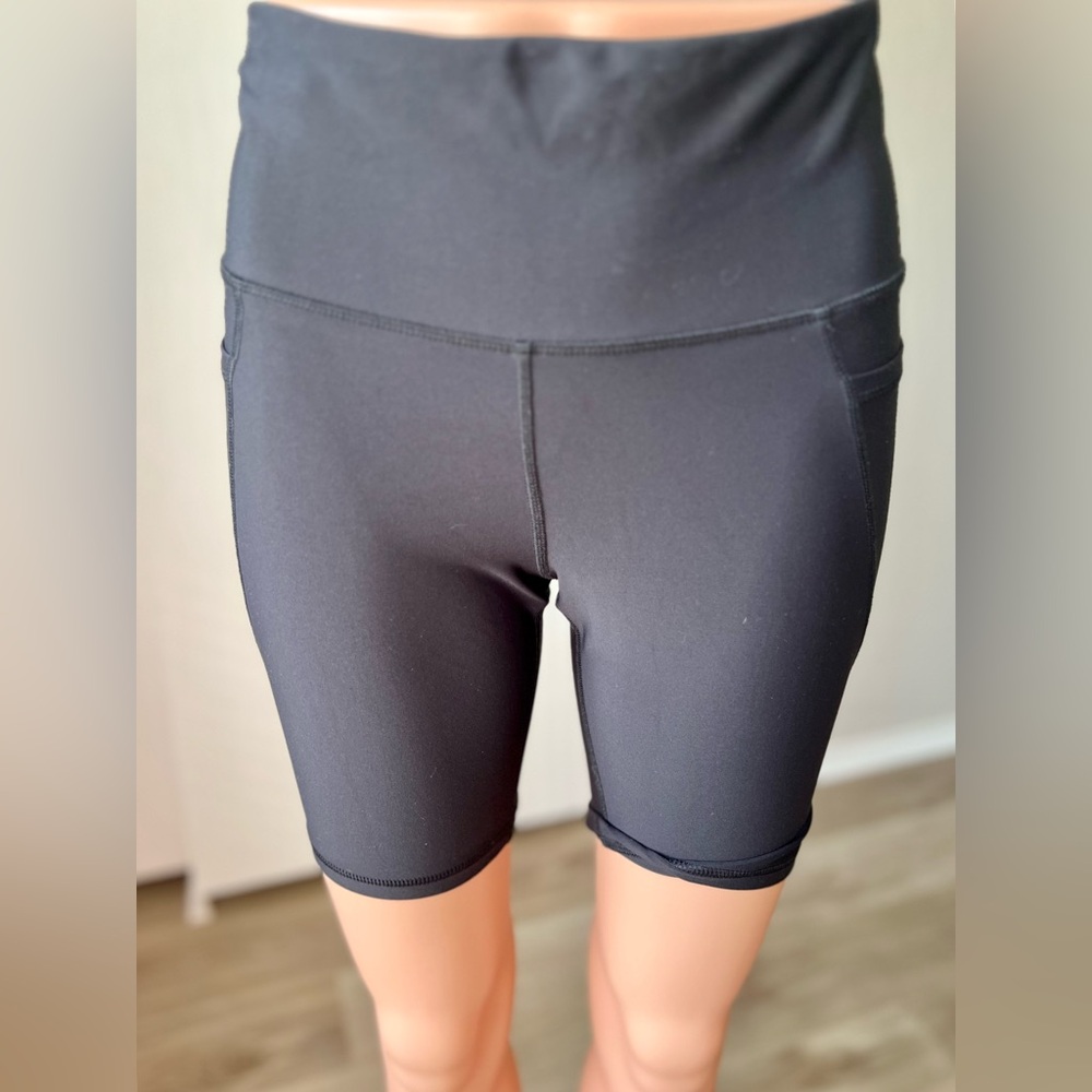 Old Navy Women's Charcoal Bike Shorts